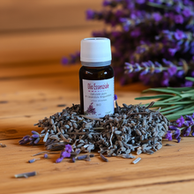 Carica l'immagine nel visualizzatore di Gallery, Olio Essenziale di Lavanda Angustifoglia BIO – 100% puro e naturale – 10 ml | Torre Memoriola